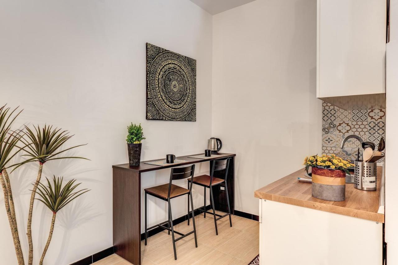 The Quarters Naples Apartments מראה חיצוני תמונה