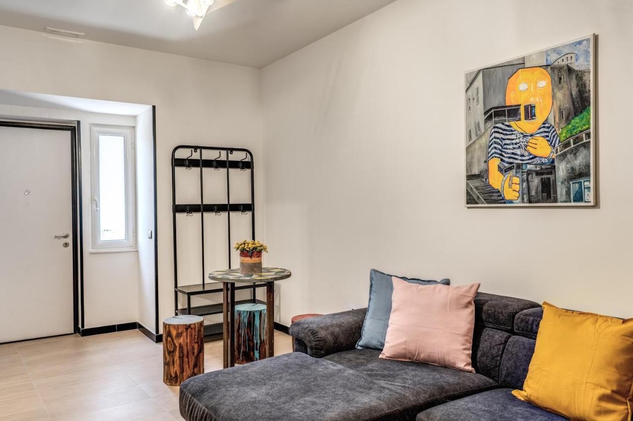 The Quarters Naples Apartments מראה חיצוני תמונה