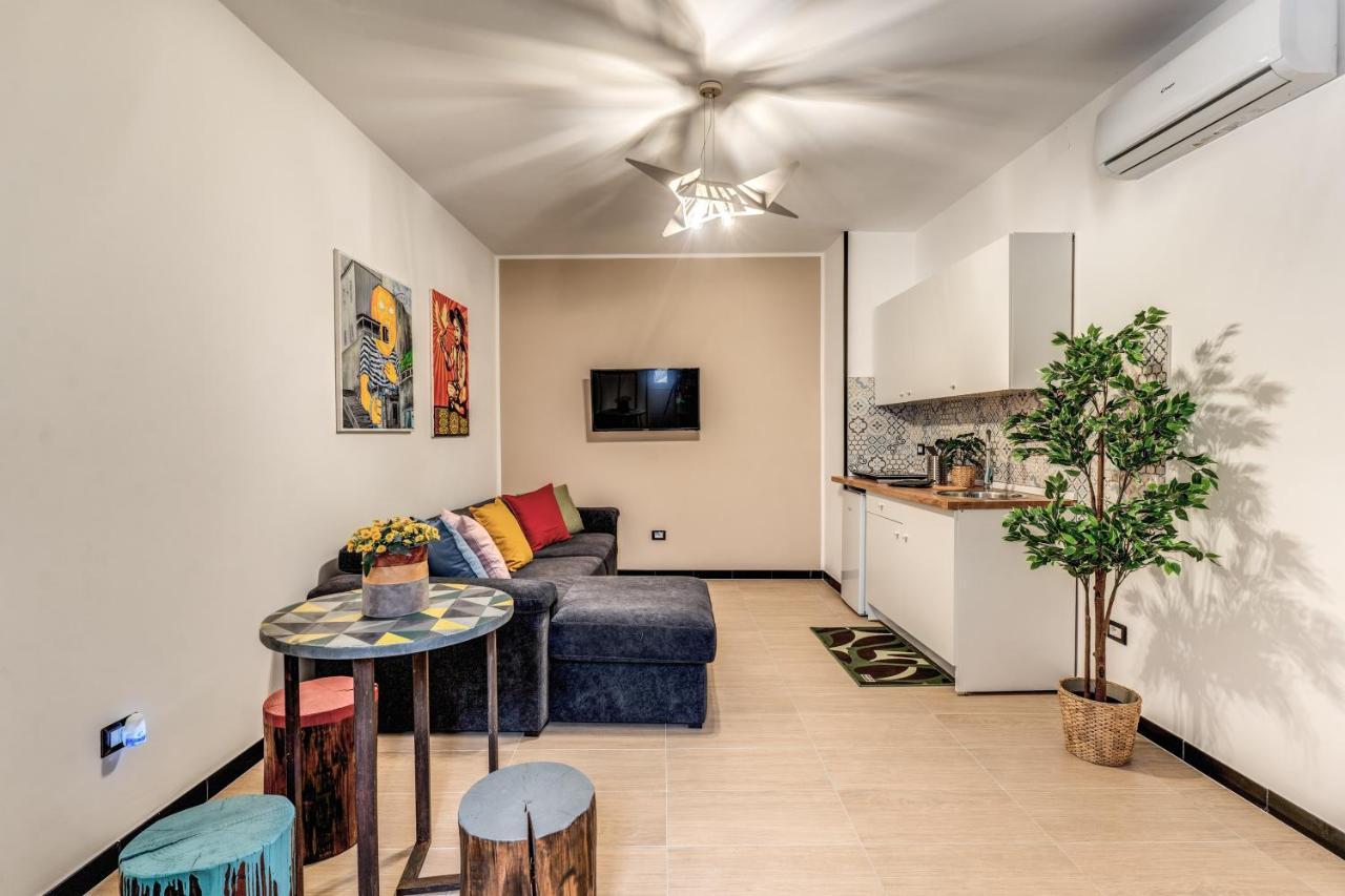 The Quarters Naples Apartments מראה חיצוני תמונה
