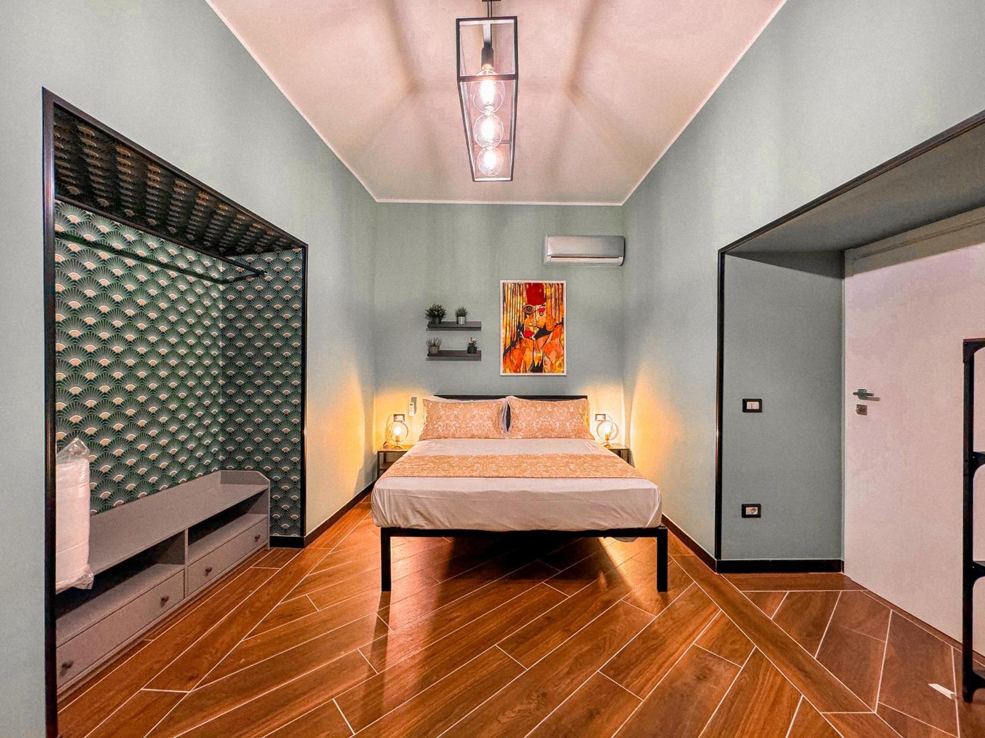 The Quarters Naples Apartments מראה חיצוני תמונה