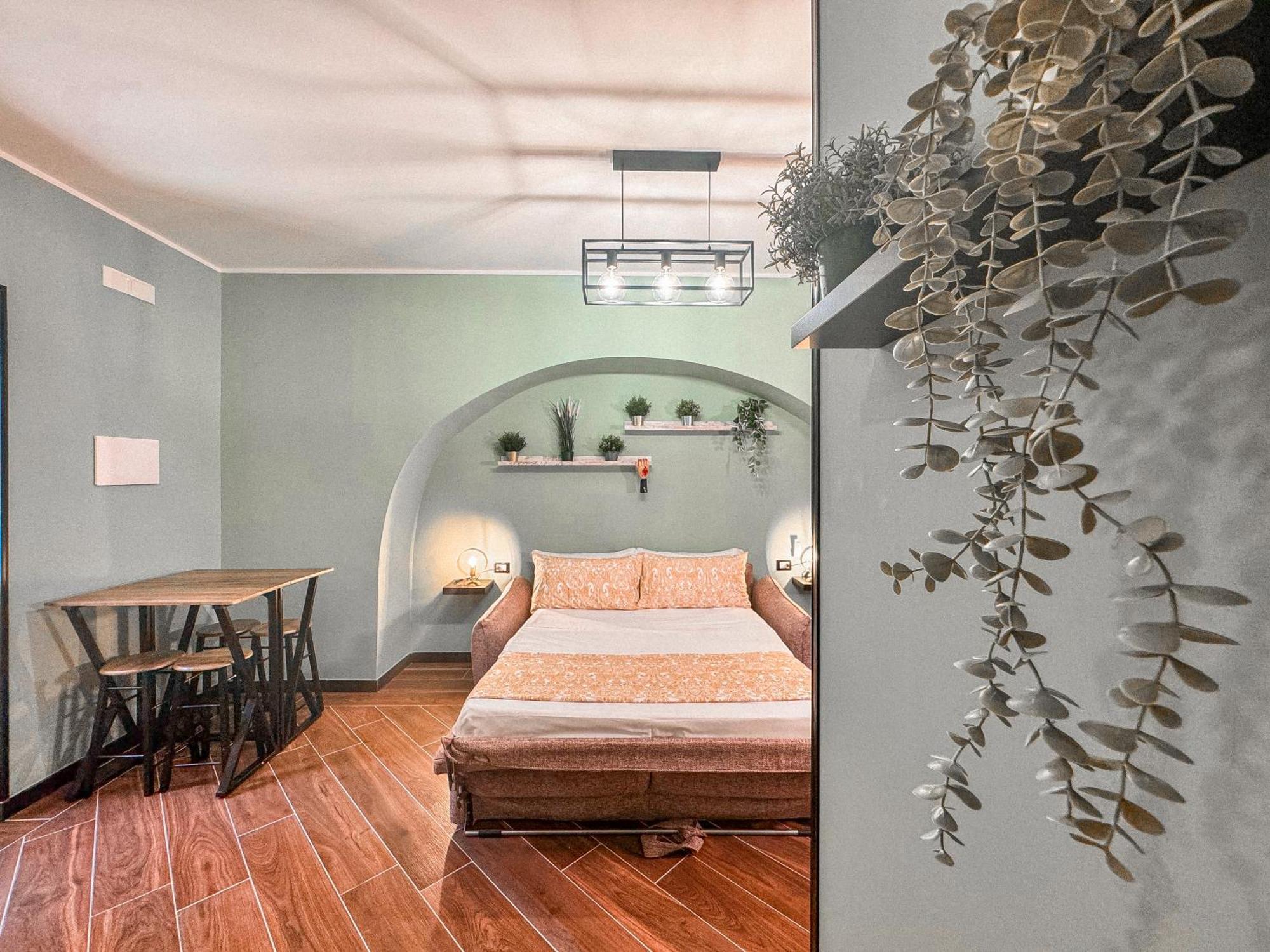 The Quarters Naples Apartments מראה חיצוני תמונה