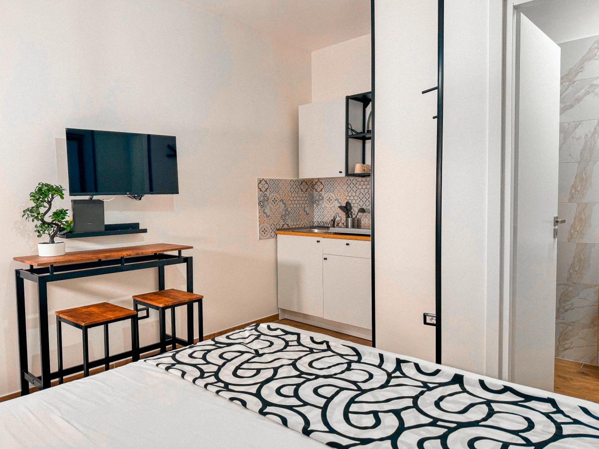The Quarters Naples Apartments מראה חיצוני תמונה