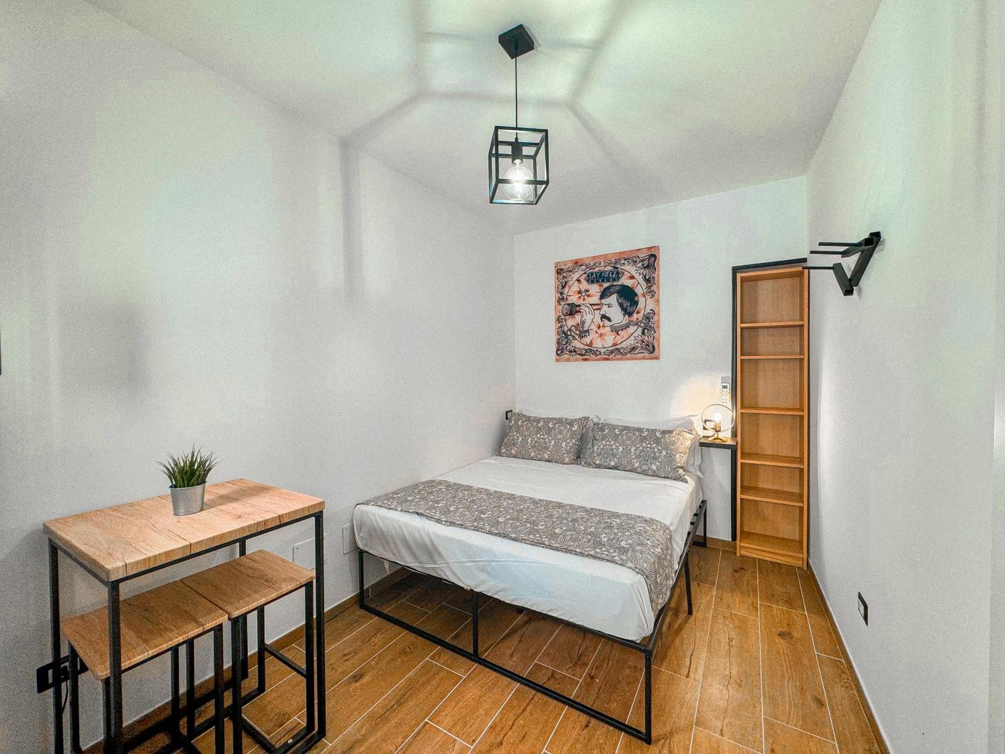 The Quarters Naples Apartments מראה חיצוני תמונה