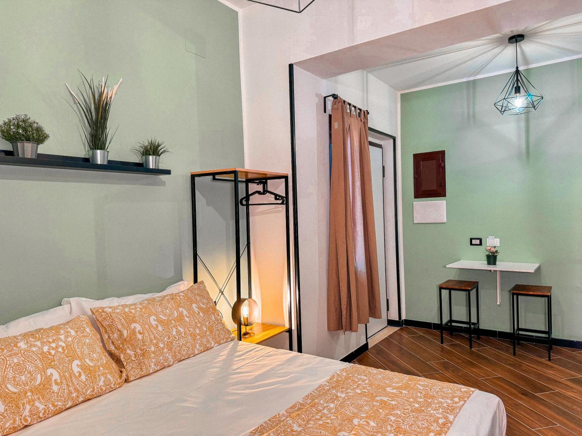 The Quarters Naples Apartments מראה חיצוני תמונה