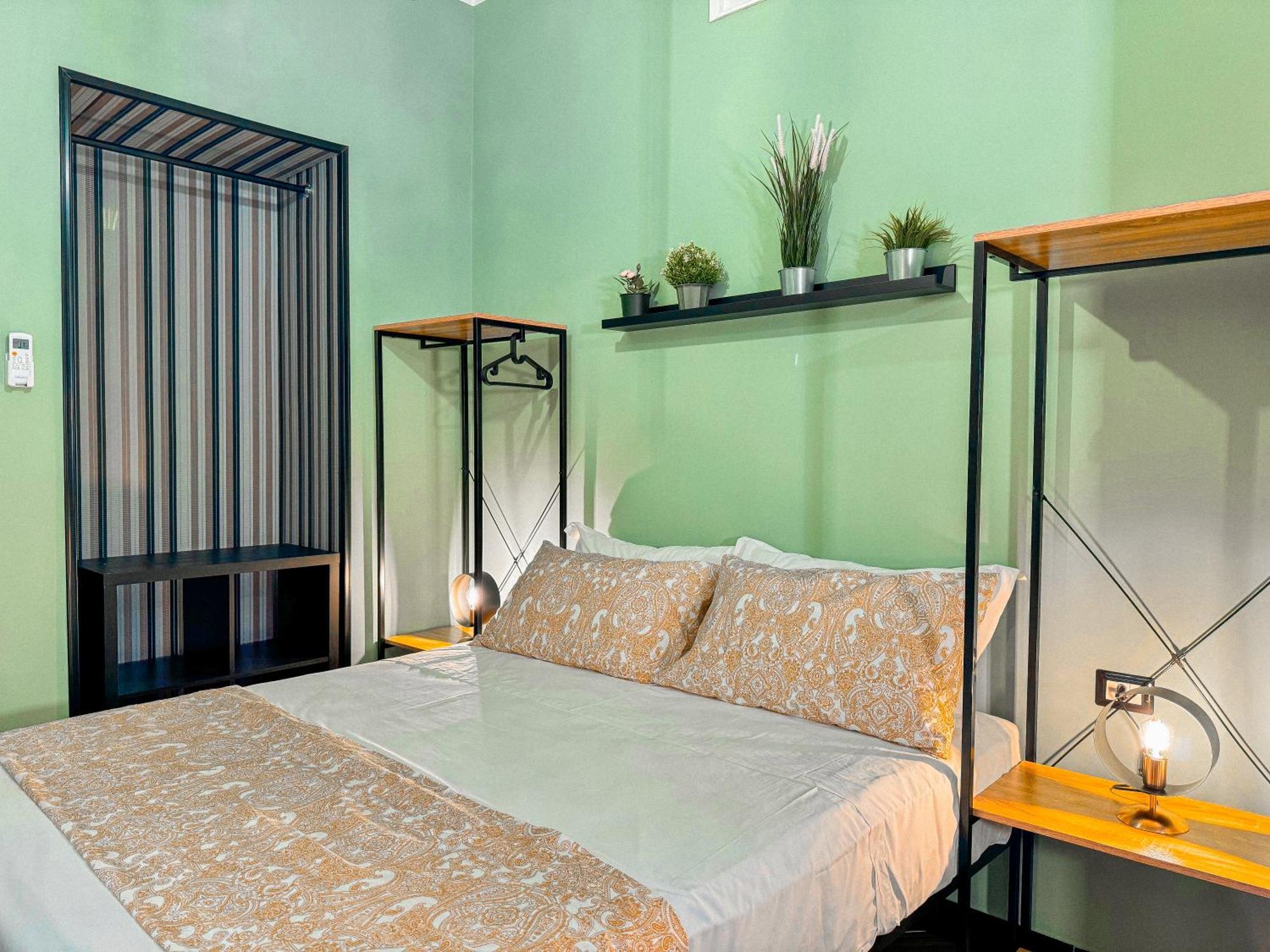 The Quarters Naples Apartments מראה חיצוני תמונה